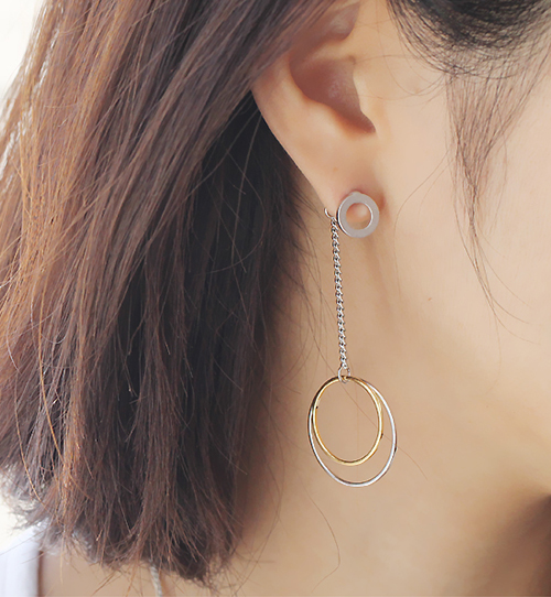 Lua earrings[TITANIUM POST]